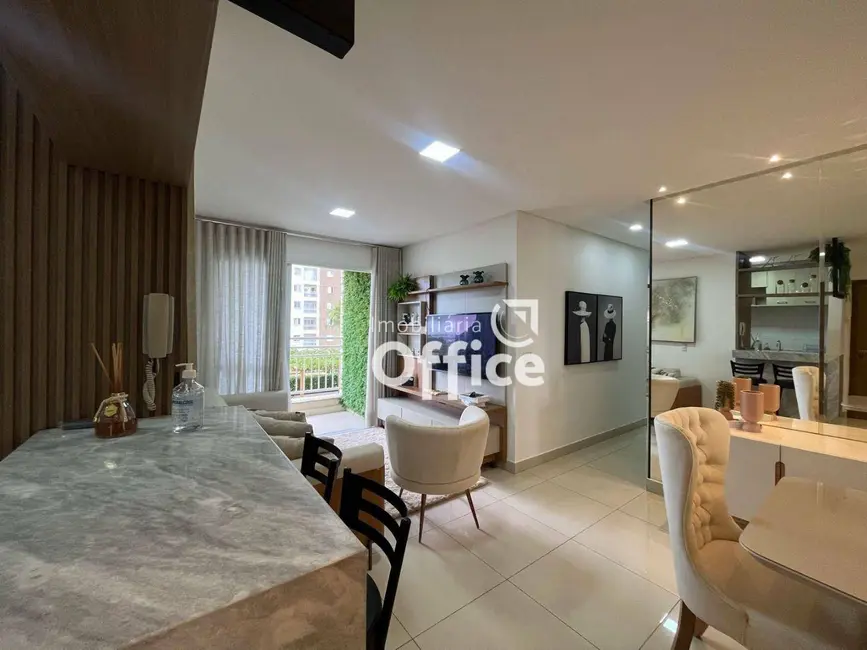Foto 5 de Apartamento com 3 quartos à venda, 88m2 em Vila Santa Isabel, Anapolis - GO