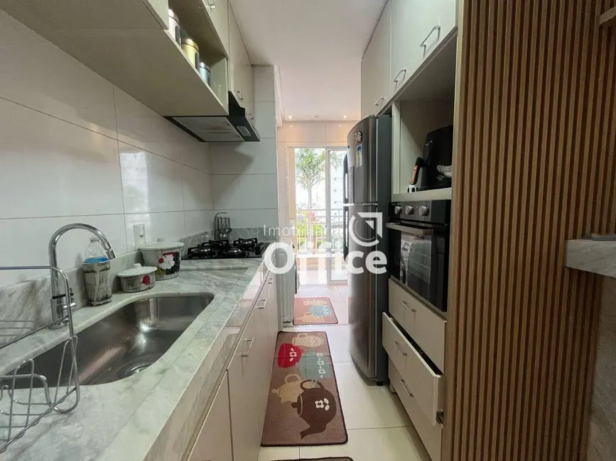Foto 6 de Apartamento com 3 quartos à venda, 88m2 em Vila Santa Isabel, Anapolis - GO
