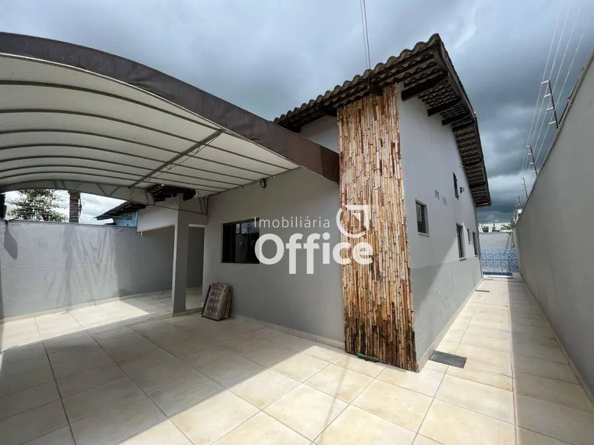 Foto 4 de Casa com 3 quartos à venda, 205m2 em Residencial Ayrton Senna, Anapolis - GO