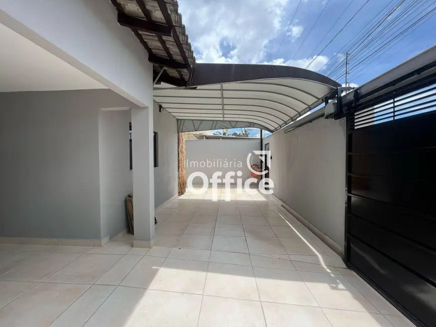 Foto 6 de Casa com 3 quartos à venda, 205m2 em Residencial Ayrton Senna, Anapolis - GO