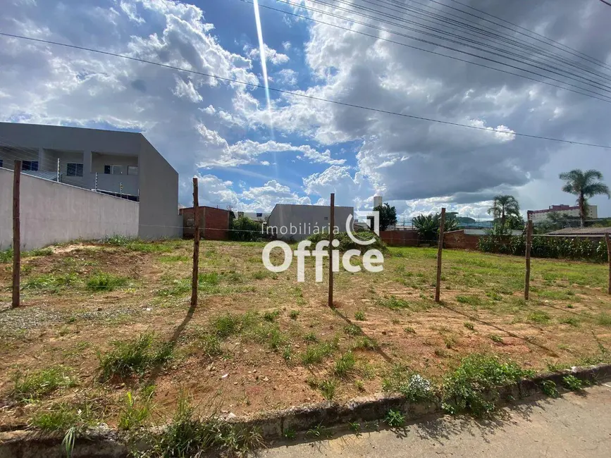 Foto 3 de Terreno / Lote à venda, 1080m2 em Parque São João, Anapolis - GO