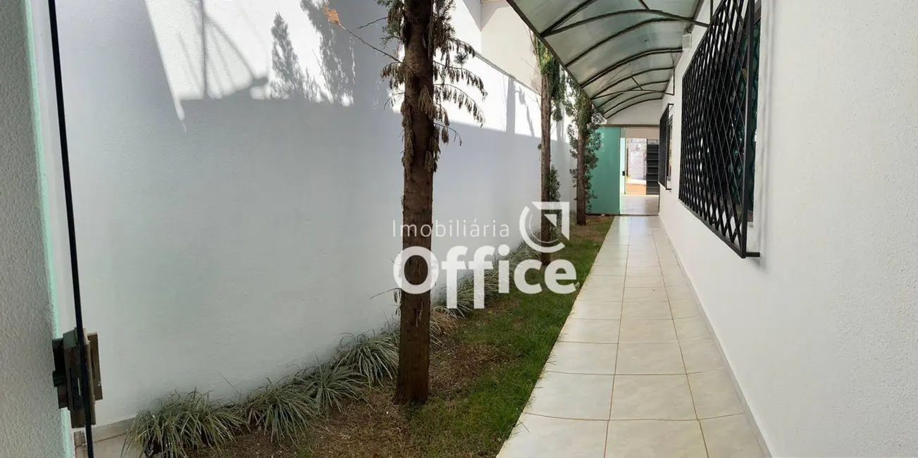 Foto 8 de Casa com 3 quartos à venda, 300m2 em Parque Brasília 2ª Etapa, Anapolis - GO