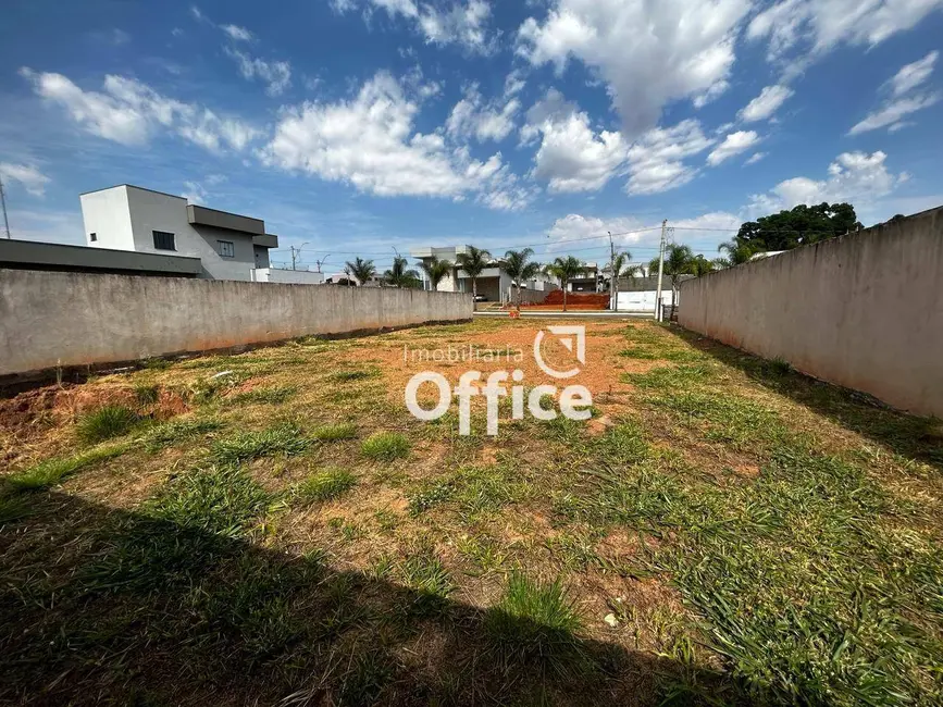 Foto 3 de Terreno / Lote à venda, 396m2 em Condomínio Residencial Grand Trianon, Anapolis - GO