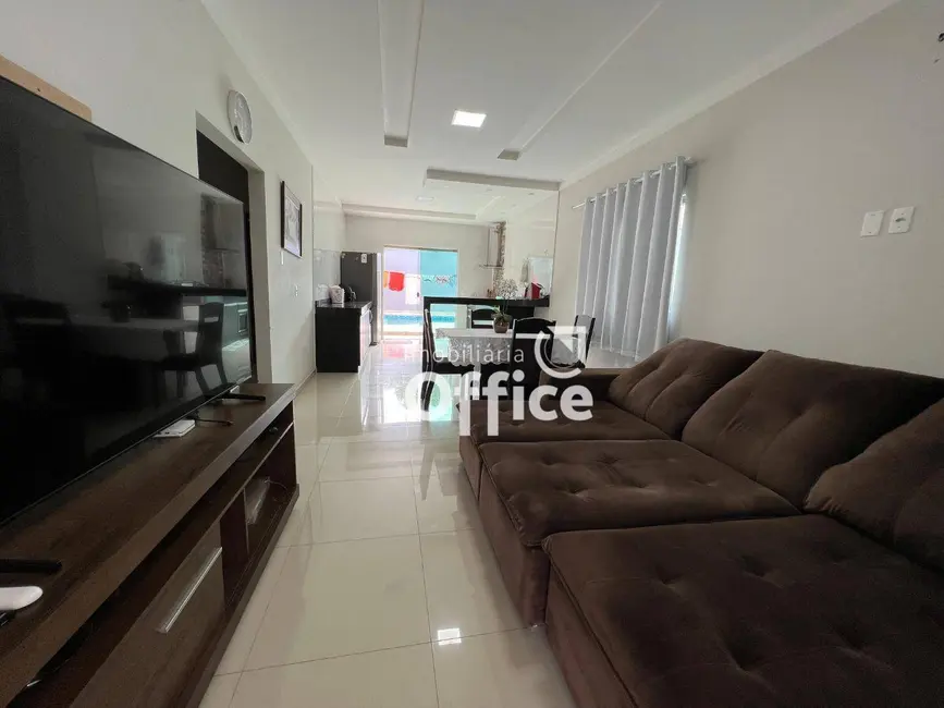 Casa com 3 quartos à venda, 300m2 em Víviam Parque, Anapolis - GO - imagem 7 Foto 7 de Casa com 3 quartos à venda, 300m2 em Víviam Parque, Anapolis - GO