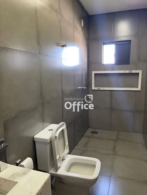 Sobrado com 3 quartos à venda, 300m2 em Parque Brasília 2ª Etapa, Anapolis - GO - imagem 6 Foto 6 de Sobrado com 3 quartos à venda, 300m2 em Parque Brasília 2ª Etapa, Anapolis - GO