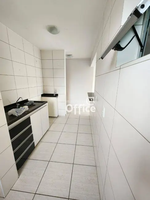 Foto 2 de Apartamento com 3 quartos à venda em Vila Jaiara, Anapolis - GO
