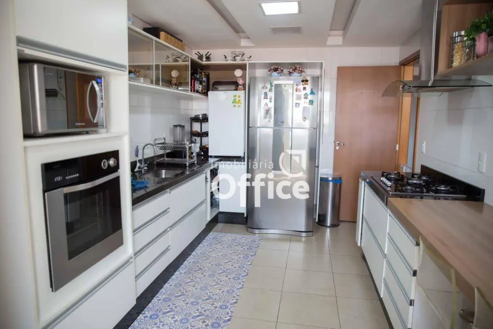 Foto 1 de Apartamento com 3 quartos à venda, 135m2 em Maracanã, Anapolis - GO
