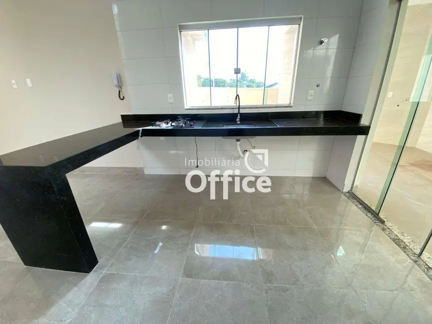 Foto 3 de Casa com 3 quartos à venda, 239m2 em Campos Elísios, Anapolis - GO