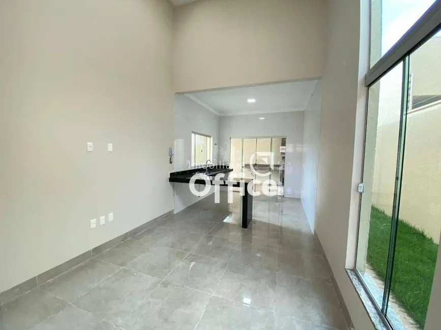 Foto 2 de Casa com 3 quartos à venda, 239m2 em Campos Elísios, Anapolis - GO