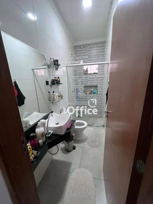 Foto 9 de Casa com 3 quartos à venda, 176m2 em Setor Summerville, Anapolis - GO