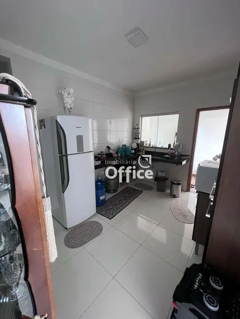 Foto 5 de Casa com 3 quartos à venda, 176m2 em Setor Summerville, Anapolis - GO
