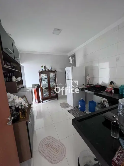 Foto 4 de Casa com 3 quartos à venda, 176m2 em Setor Summerville, Anapolis - GO