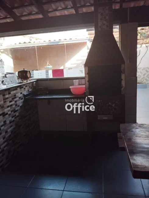 Casa com 3 quartos à venda, 300m2 em Setor Summerville, Anapolis - GO - imagem 9 Foto 9 de Casa com 3 quartos à venda, 300m2 em Setor Summerville, Anapolis - GO