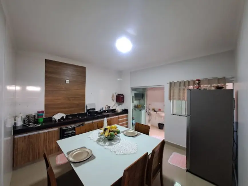 Foto 6 de Casa com 3 quartos à venda, 200m2 em Residencial Flor do Cerrado, Anapolis - GO