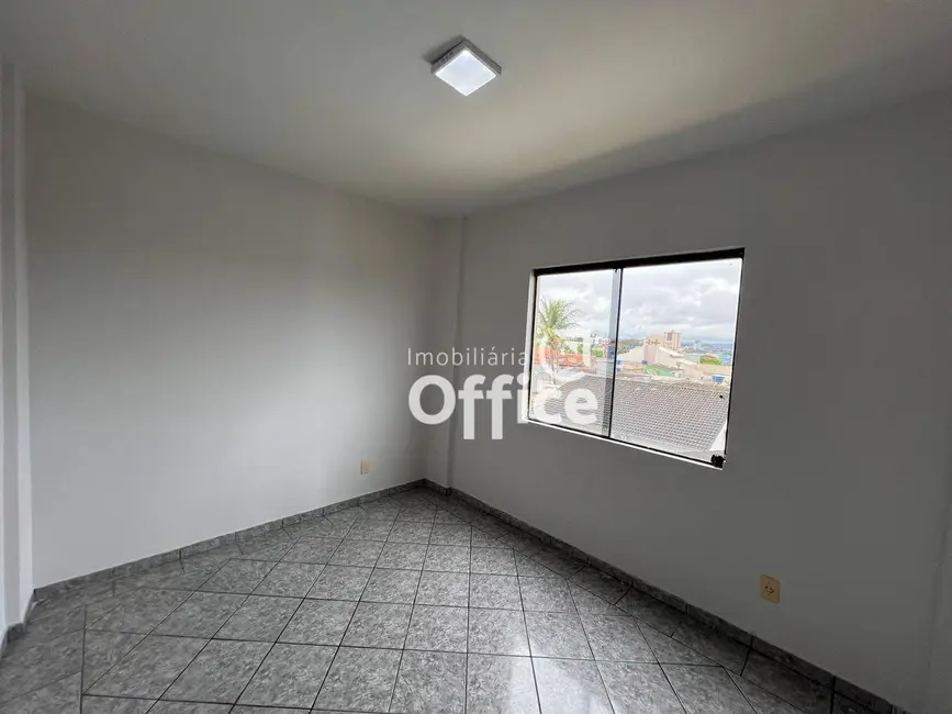 Foto 3 de Apartamento com 3 quartos para alugar, 77m2 em Antônio Fernandes, Anapolis - GO