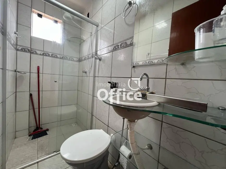 Foto 9 de Apartamento com 3 quartos para alugar, 77m2 em Antônio Fernandes, Anapolis - GO