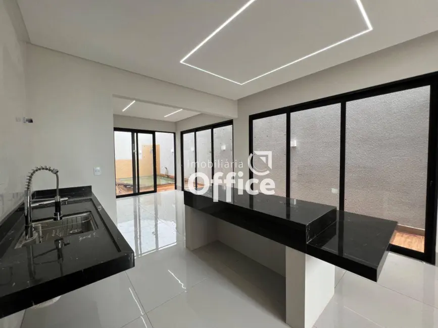 Casa com 3 quartos à venda, 340m2 em Parque São João, Anapolis - GO - imagem 7 Foto 7 de Casa com 3 quartos à venda, 340m2 em Parque São João, Anapolis - GO
