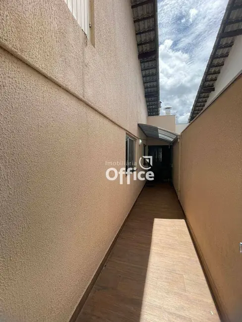 Foto 4 de Casa com 3 quartos à venda, 200m2 em Residencial Araguaia, Anapolis - GO