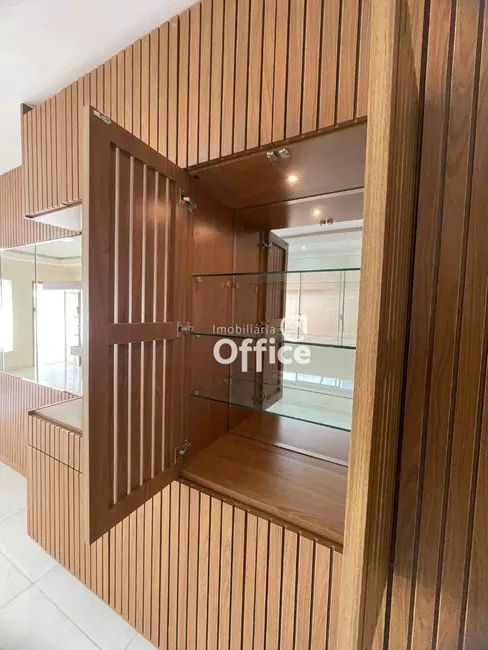 Foto 8 de Casa com 3 quartos à venda, 200m2 em Residencial Araguaia, Anapolis - GO