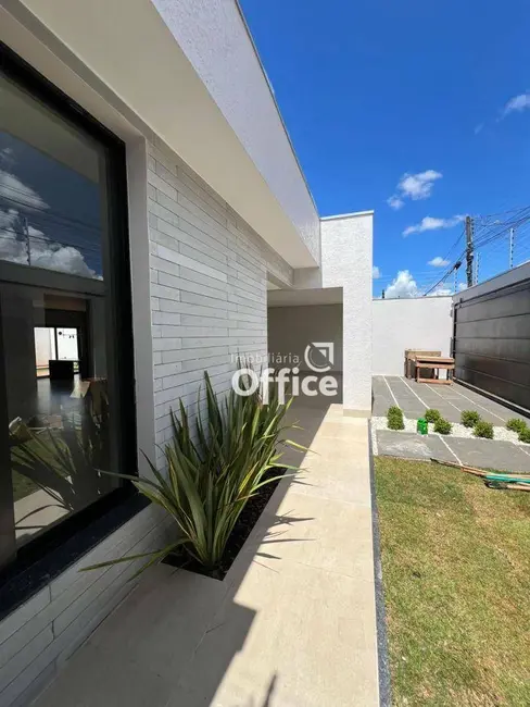Foto 1 de Casa com 3 quartos à venda, 300m2 em Parque Brasília 2ª Etapa, Anapolis - GO