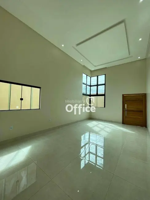 Casa com 3 quartos à venda, 300m2 em Residencial Vale do Sol, Anapolis - GO - imagem 4 Foto 4 de Casa com 3 quartos à venda, 300m2 em Residencial Vale do Sol, Anapolis - GO