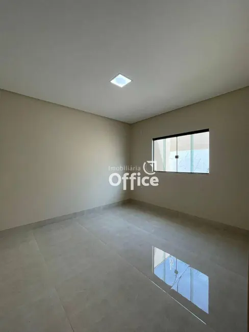 Casa com 3 quartos à venda, 300m2 em Residencial Vale do Sol, Anapolis - GO - imagem 6 Foto 6 de Casa com 3 quartos à venda, 300m2 em Residencial Vale do Sol, Anapolis - GO