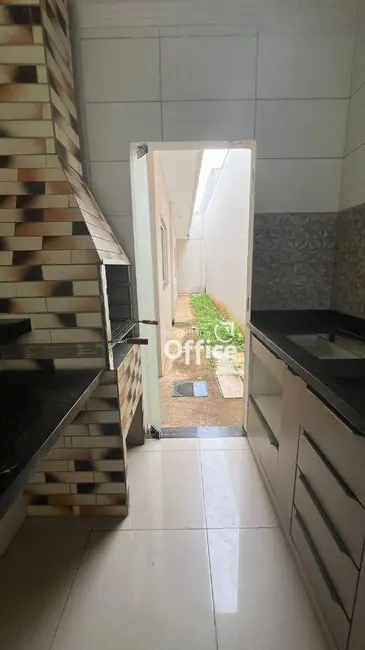 Casa com 3 quartos à venda, 150m2 em Parque Brasília 2ª Etapa, Anapolis - GO - imagem 6 Foto 6 de Casa com 3 quartos à venda, 150m2 em Parque Brasília 2ª Etapa, Anapolis - GO