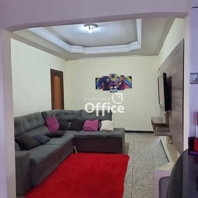 Foto 8 de Casa com 3 quartos à venda, 300m2 em Jardim dos Ipês, Anapolis - GO