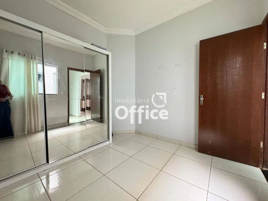 Foto 7 de Casa com 3 quartos à venda, 150m2 em Residencial Flor do Cerrado, Anapolis - GO
