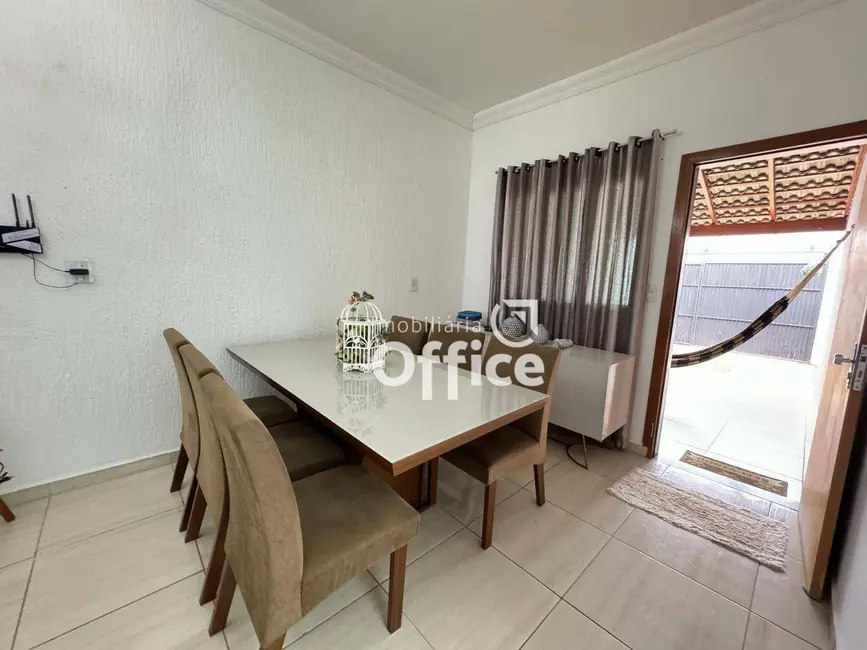 Foto 3 de Casa com 3 quartos à venda, 150m2 em Residencial Flor do Cerrado, Anapolis - GO