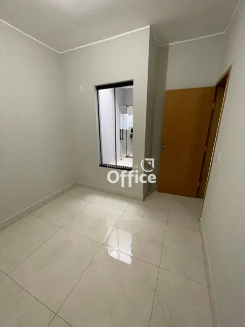 Casa com 2 quartos à venda, 100m2 em Anapolis - GO - imagem 8 Foto 8 de Casa com 2 quartos à venda, 100m2 em Anapolis - GO