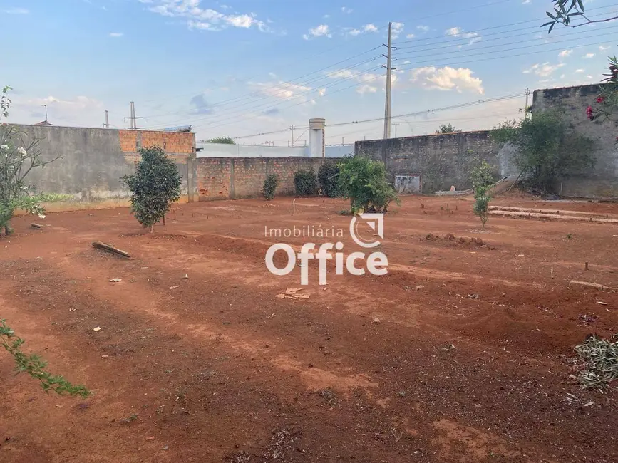 Foto 3 de Terreno / Lote à venda, 600m2 em Residencial Flamboyant, Anapolis - GO