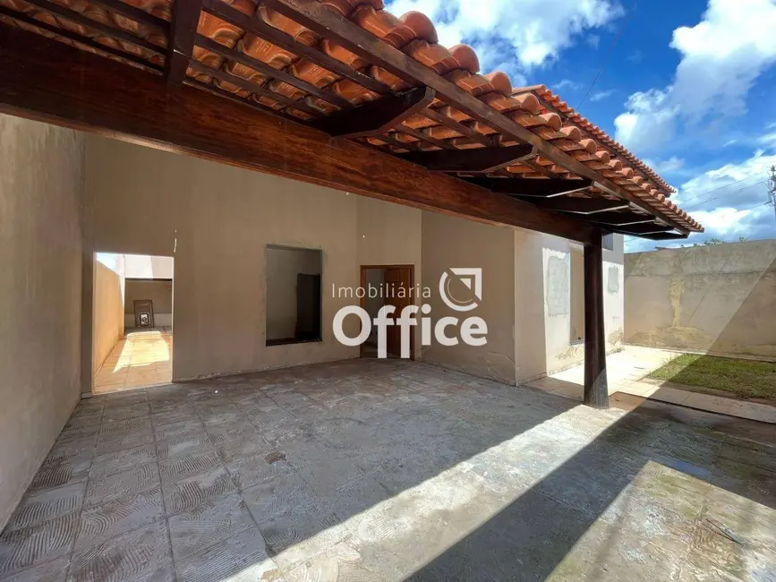 Casa com 3 quartos à venda, 420m2 em Lourdes, Anapolis - GO - imagem 2 Foto 2 de Casa com 3 quartos à venda, 420m2 em Lourdes, Anapolis - GO