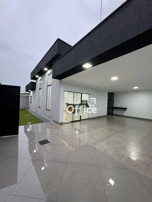Foto 1 de Casa com 3 quartos à venda, 175m2 em Campos Elísios, Anapolis - GO