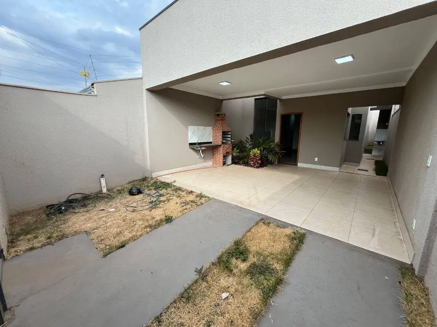 Foto 1 de Casa com 3 quartos à venda, 150m2 em Residencial Alphaville, Anapolis - GO