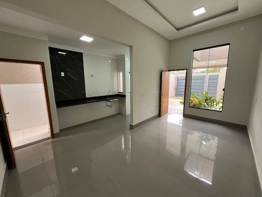 Foto 2 de Casa com 3 quartos à venda, 150m2 em Residencial Alphaville, Anapolis - GO