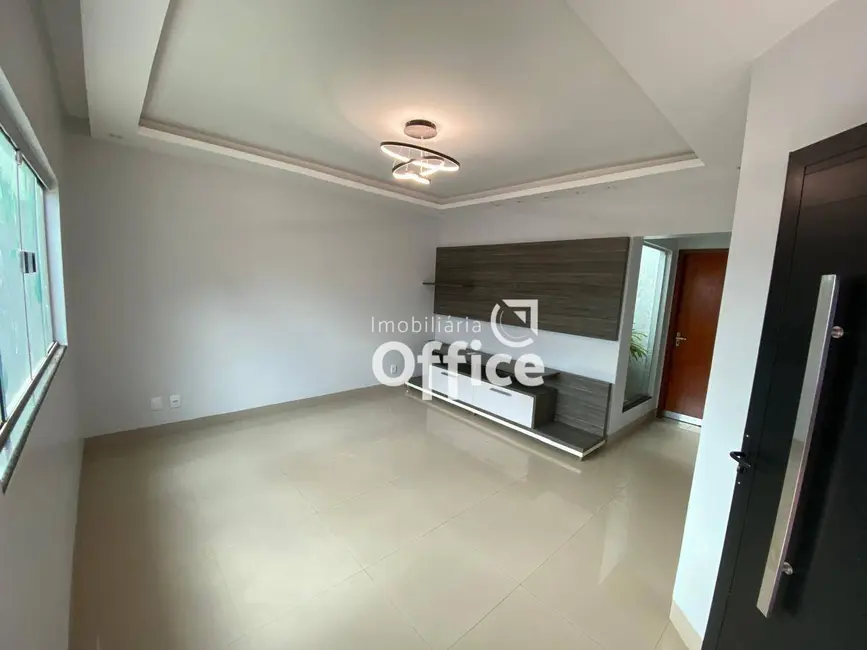 Casa com 3 quartos à venda, 300m2 em Parque Brasília 2ª Etapa, Anapolis - GO - imagem 7 Foto 7 de Casa com 3 quartos à venda, 300m2 em Parque Brasília 2ª Etapa, Anapolis - GO