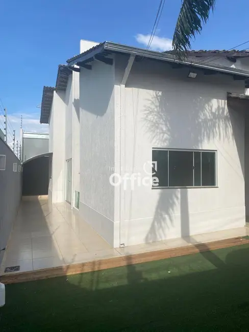 Casa com 3 quartos à venda, 300m2 em Parque Brasília 2ª Etapa, Anapolis - GO - imagem 3 Foto 3 de Casa com 3 quartos à venda, 300m2 em Parque Brasília 2ª Etapa, Anapolis - GO