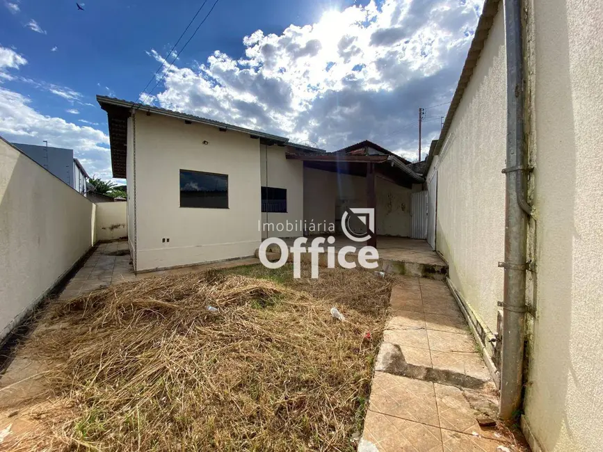 Foto 1 de Casa com 3 quartos à venda, 200m2 em São Carlos, Anapolis - GO