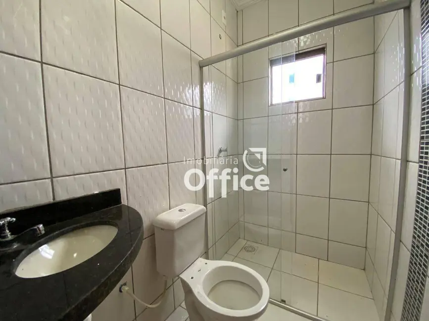 Casa com 3 quartos à venda, 200m2 em São Carlos, Anapolis - GO - imagem 8 Foto 8 de Casa com 3 quartos à venda, 200m2 em São Carlos, Anapolis - GO