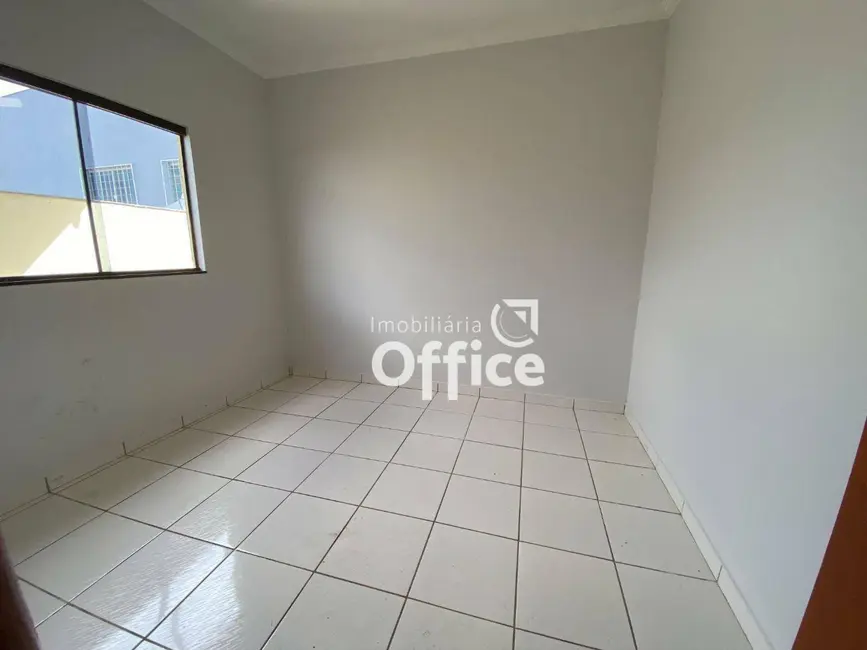 Casa com 3 quartos à venda, 200m2 em São Carlos, Anapolis - GO - imagem 7 Foto 7 de Casa com 3 quartos à venda, 200m2 em São Carlos, Anapolis - GO