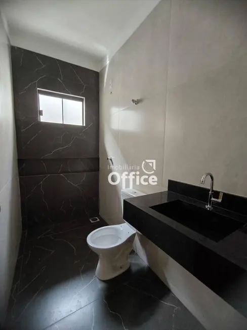 Casa com 3 quartos à venda, 150m2 em Anapolis - GO - imagem 9 Foto 9 de Casa com 3 quartos à venda, 150m2 em Anapolis - GO