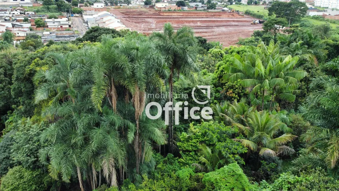 Foto 9 de Terreno / Lote à venda, 1740m2 em Vila João Luiz de Oliveira, Anapolis - GO