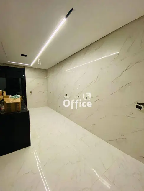 Foto 4 de Casa com 3 quartos à venda, 300m2 em Parque Brasília 2ª Etapa, Anapolis - GO