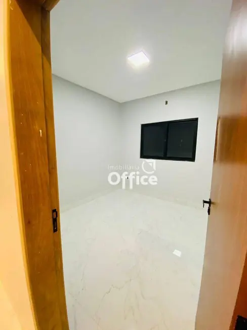 Foto 9 de Casa com 3 quartos à venda, 300m2 em Parque Brasília 2ª Etapa, Anapolis - GO