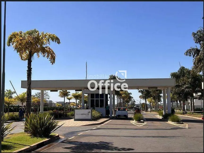 Foto 1 de Terreno / Lote à venda, 374m2 em Condomínio Terras Alpha Anápolis, Anapolis - GO