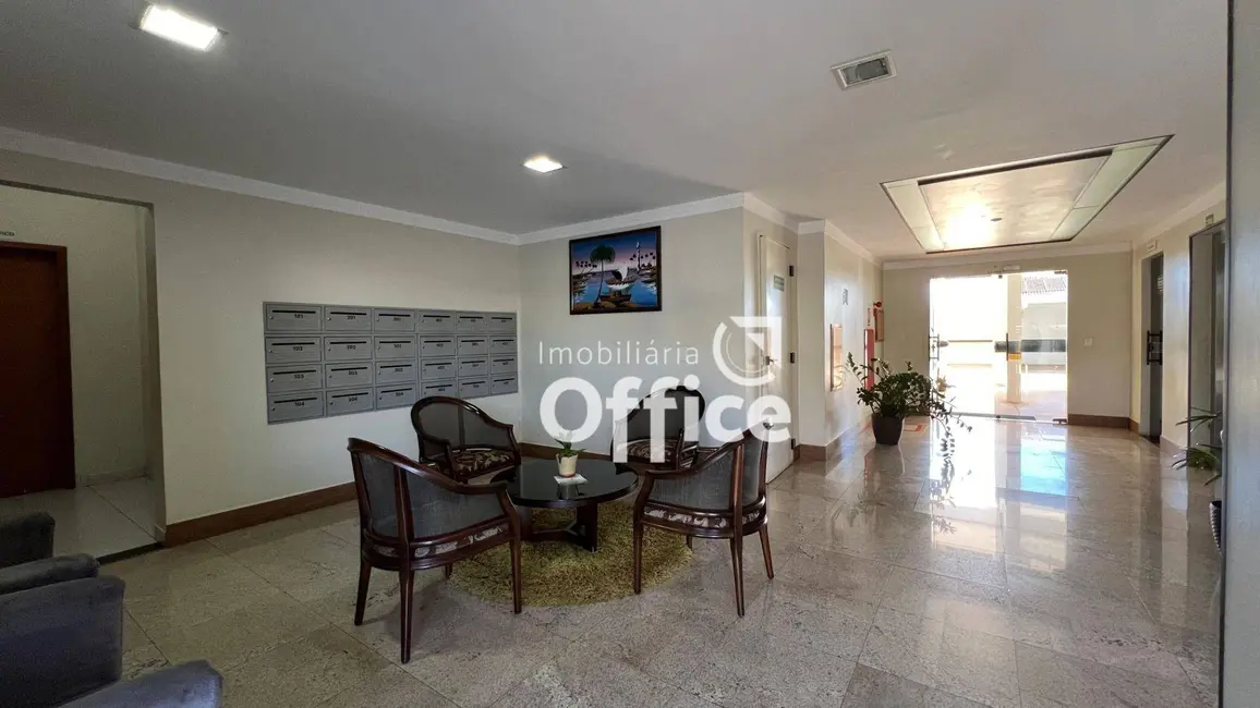 Foto 2 de Apartamento com 3 quartos à venda, 300m2 em Cidade Jardim, Anapolis - GO