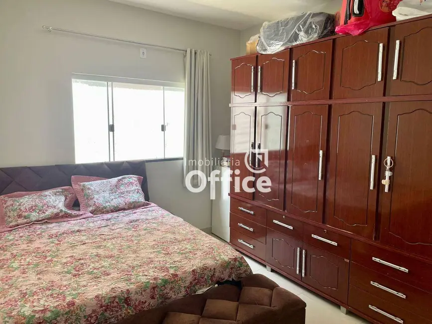 Casa com 3 quartos à venda, 150m2 em Residencial Flor do Cerrado, Anapolis - GO - imagem 9 Foto 9 de Casa com 3 quartos à venda, 150m2 em Residencial Flor do Cerrado, Anapolis - GO