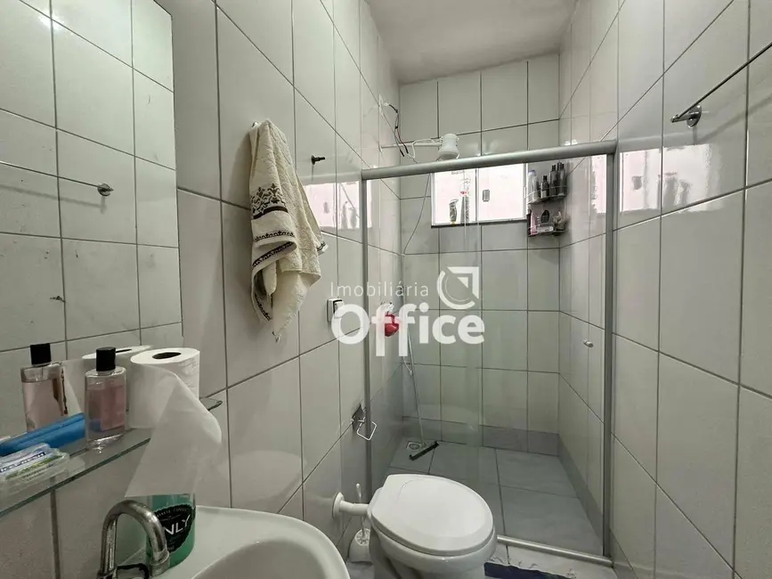 Foto 7 de Casa com 2 quartos à venda, 197m2 em Anapolis - GO
