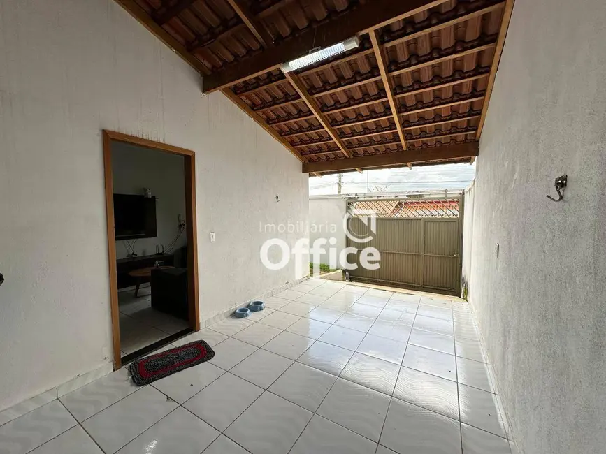 Foto 1 de Casa com 2 quartos à venda, 197m2 em Anapolis - GO